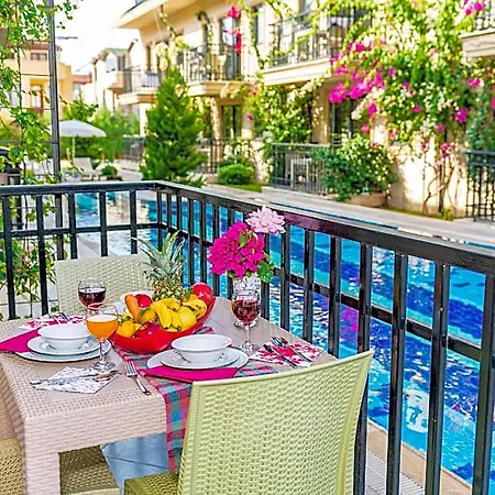 Yasam Park Hotel 4*